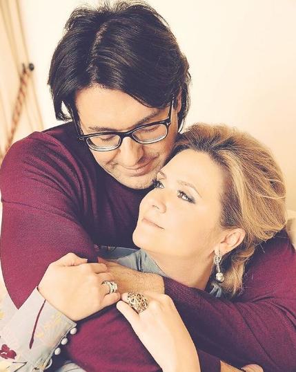 В семье Малахова и Шкулевой снова пополнение