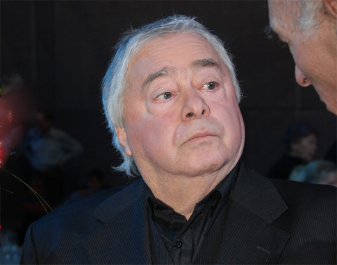 5 лучших ролей Романа Карцева