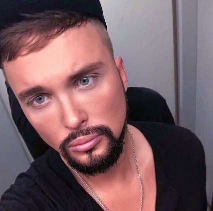 Егор Холявин