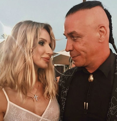 Солист Rammstein забрал Лободу из клиники