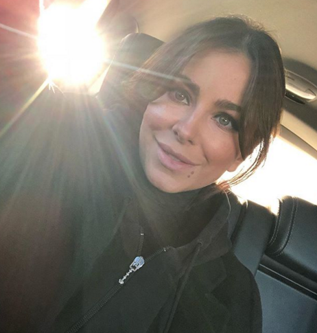 Таролог: «Ани Лорак может остаться с мужем»