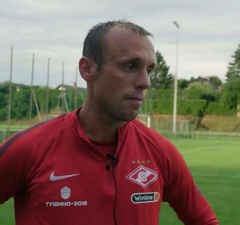 Денис Глушаков