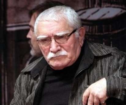 Армен Джигарханян