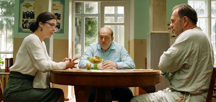 В комедии вместе с Алексеем Гуськовым снялись Лидия Вележева, Оксана Фандера, Сергей Брунов и другие известные актеры В комедии вместе с Алексеем Гуськовым снялись Лидия Вележева, Оксана Фандера, Сергей Брунов и другие известные актеры