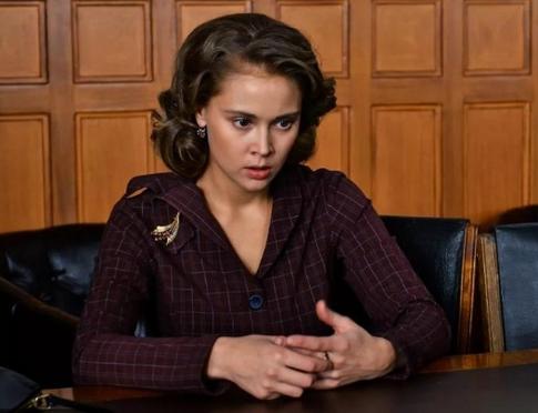 Звезда сериала «Светлана» Виктория Романенко стала дважды мамой