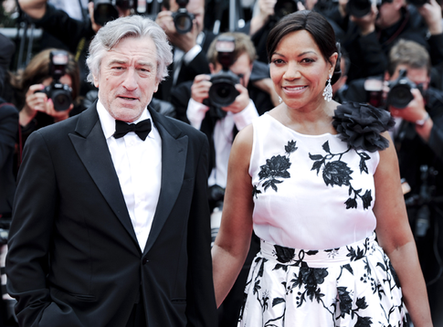 Ясновидящая: «Де Ниро разводится с женой из-за измены»