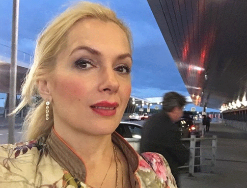 Мама Порошиной объяснила развод дочери