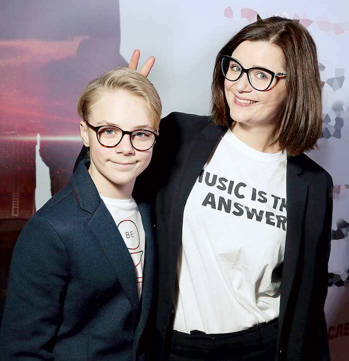 В браке с актером Александром Моховым актриса родила сына Макара. Сейчас Макару уже 11 лет