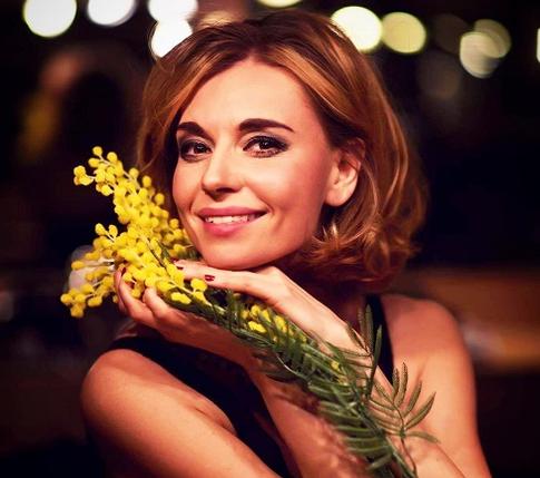 Любовь Толкалина показала новорожденного Мирона