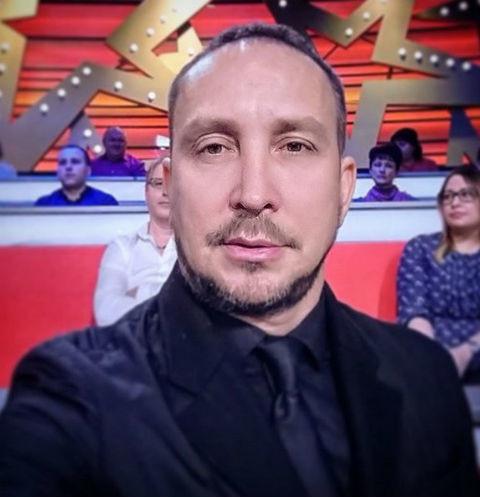 Данко объяснил отказ общаться больной дочкой