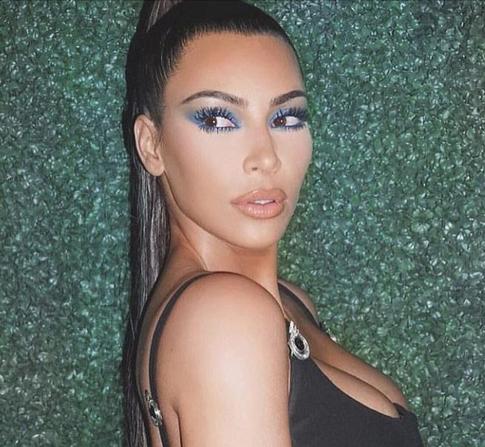 Ким Кардашьян превратила дочь в куклу