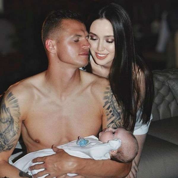 На кого похожа малышка?