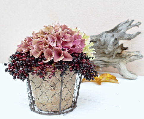 Парфюмы с осенними ягодами