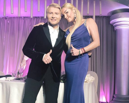 Анастасия Волочкова объявила о свадьбе с Басковым