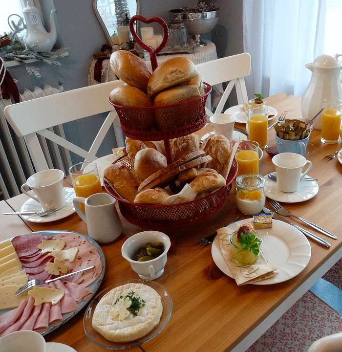 Цель домового — оберегать дом, так что не стоит его пугаться Цель домового — оберегать дом, так что не стоит его пугаться