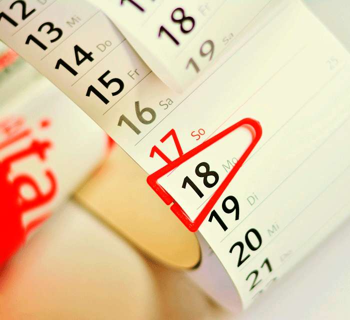 Старые календари тормозят развитие и преграждают доступ в дом всему новому