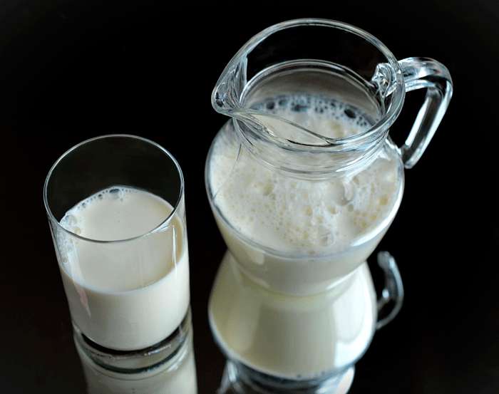 Молоко идеально снижает стресс