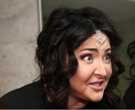 Фанаты не узнали Лолиту без макияжа