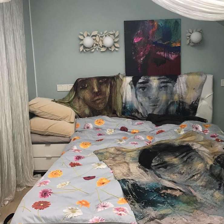 Картины Тани Плаксиной понравились публике