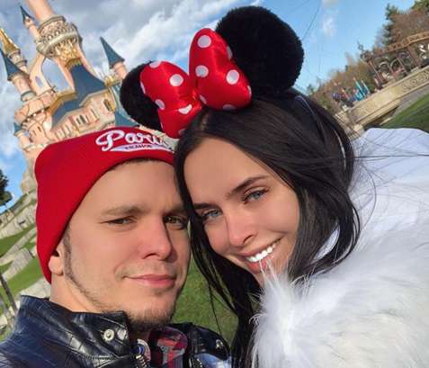 АНТОН ГУСЕВ И ВИКТОРИЯ РОМАНЕЦ