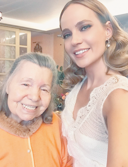 Глюк`oza отметила день рождения «малышки»