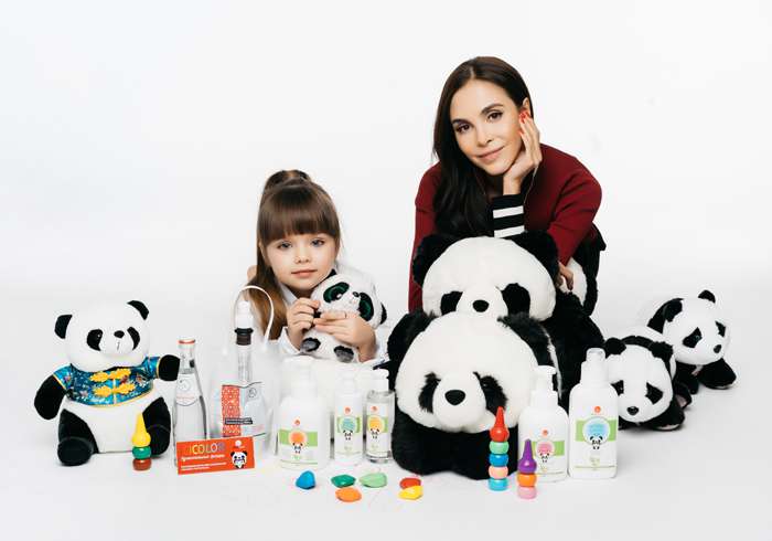 «Самая красивая девочка в мире» — шестилетняя Анастасия Князева — предпочитает японскую косметику