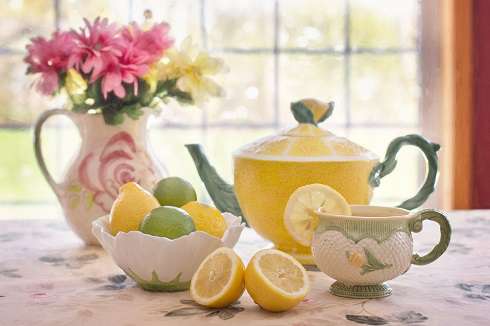 Положите лучше натуральный лимон