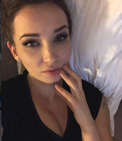 Анфиса Чехова нашла друга в Сочи