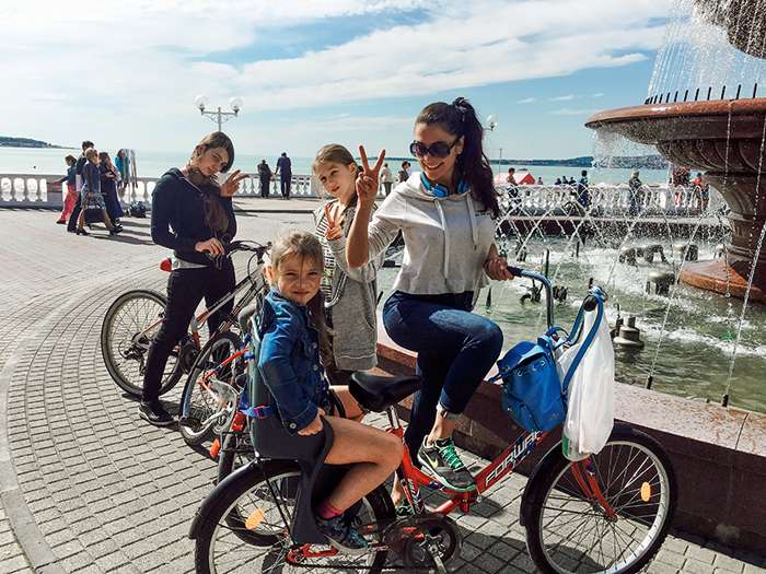 "Я разделяю интересы своих дочерей, и мне в удовольствие проводить с ними время", - признается Виктория Я разделяю интересы своих дочерей, и мне в удовольствие проводить с ними время, - признается Виктория