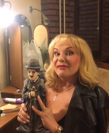 Вдову Евстигнеева госпитализи­ровали с травмой головы