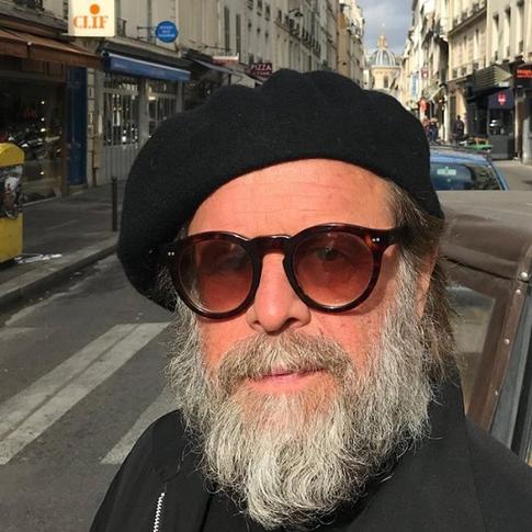 Борис Гребенщиков отменил свои весенние концерты