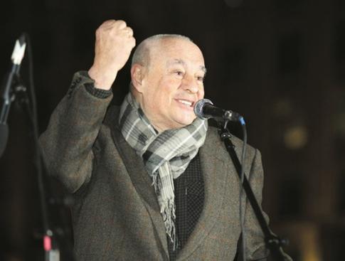 Бывшая студентка обвинила Розовского в изнасиловании