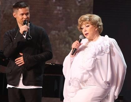 Эдита Пьеха опровергла слухи о поведении своих родных