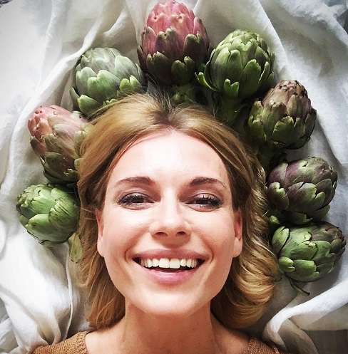 Любовь Толкалина