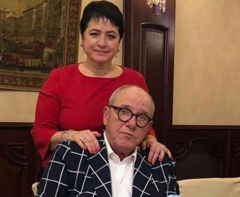 Счастливые родители