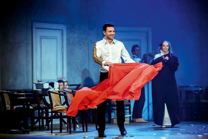 Репетиции к «Свадьбе Кречин-ского» шли восемь месяцев, но актер считает эту работу одной из самых значимых