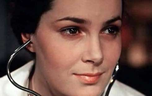 У Быстрицкой был врачебный опыт У Быстрицкой был врачебный опыт