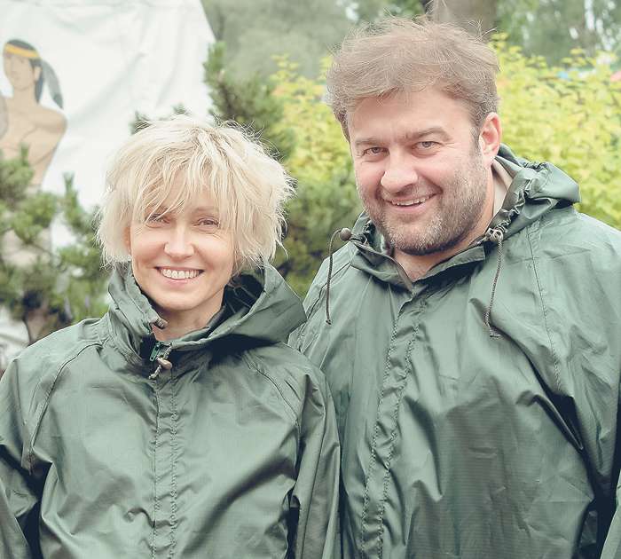 Михаил Пореченков сыграл российскго следователя, а Ингеборга Дапкунайте — его эстонского коллегу. Ради роли Ингеборге пришлось освоить эстонский язык