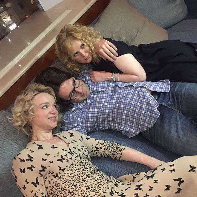 Телеведущий выбрал неудачную компанию