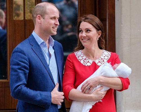 Британские подданные умиляются новорожденному принцу Луи