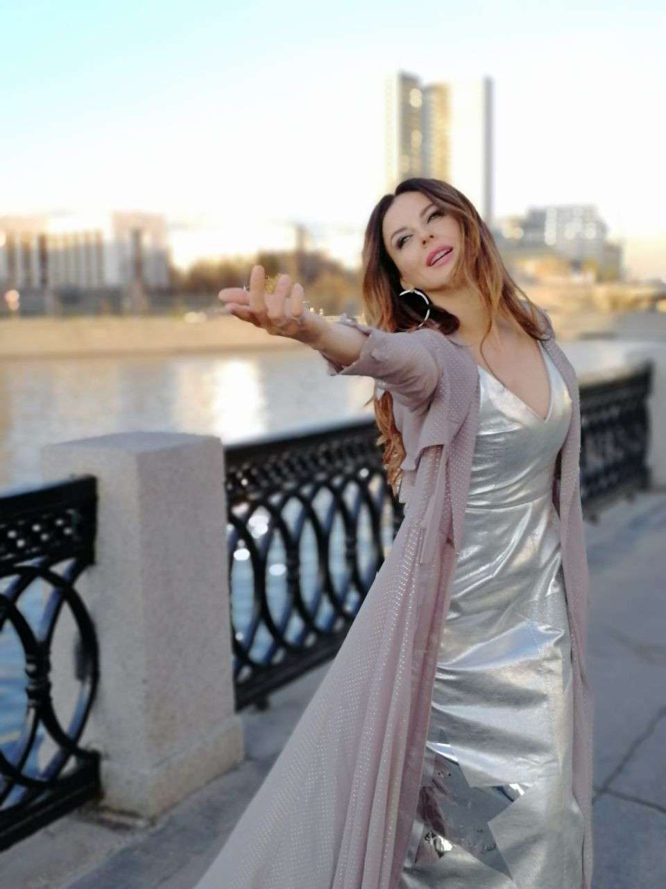 Певица Наталия Власова