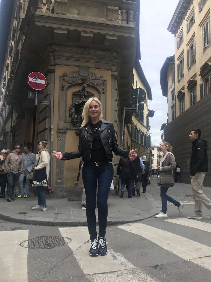 Телеведущая Анастасия Трегубова