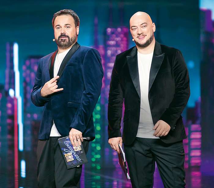 С Романом Юнусовым Антон давно хотел поработать в дуэте, и теперь мечта осуществилась