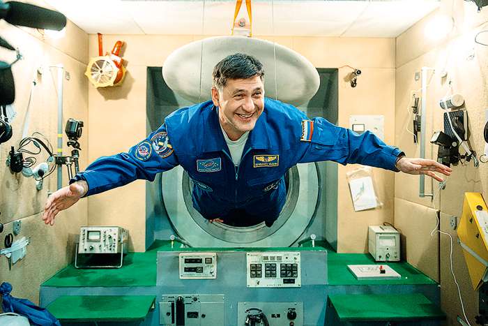 В телесериале «Частица Вселенной» Пускепалис сыграл командира экипажа космического корабля
