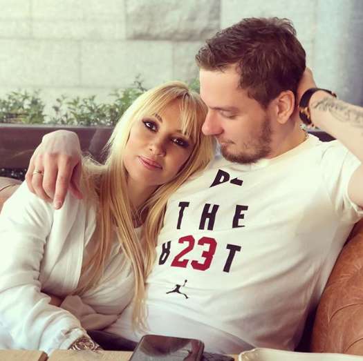 ЛЕРА КУДРЯВЦЕВА И ИГОРЬ МАКАРОВ