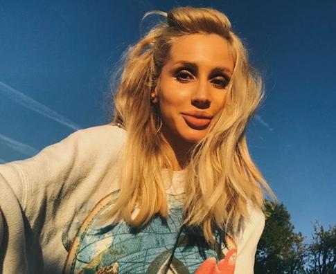 Светлана Лобода родила второго ребенка в США