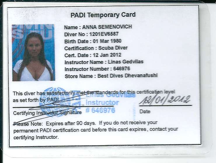 Певица Анна Семенович- сертифицированный дайвер