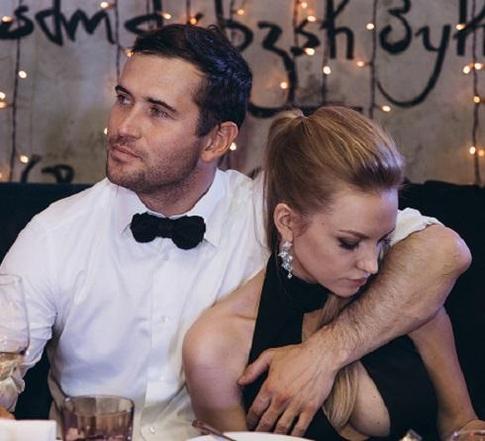 Бедная Милана Кержакова — девушка в зависимости