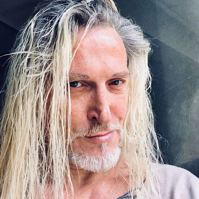 Помолодевший Джигурда Помолодевший Джигурда