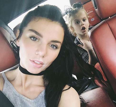 Анна Седокова с дочерью